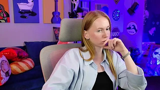 BellaRosewood's Live XXX Chat