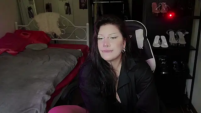 Živý XXX chat GothicKiraVex