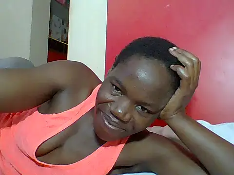Blacksexyqueen24's Live XXX Chat