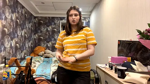 MnemonicSimplism – Naživo XXX chat