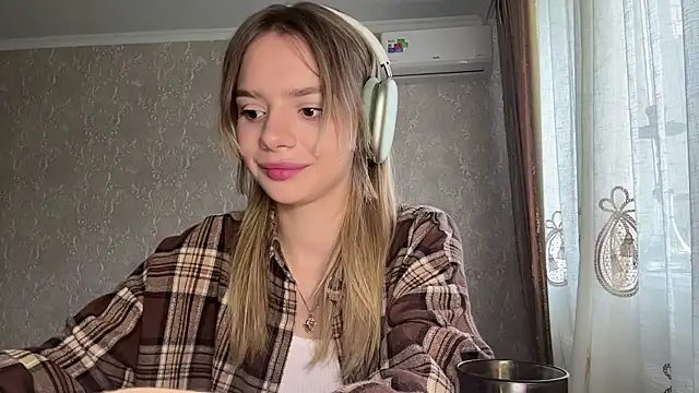 Chatroom XXX en direct de DorianRamsden