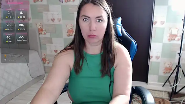 Korolek12's Live XXX Chat