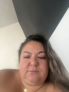 MikyVesela's Live XXX Chat