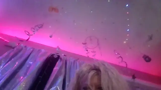 marilyn420 – Naživo XXX chat