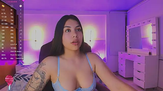 kloe28's Live XXX Chat