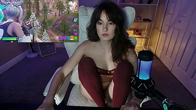 Chat +18 de angiefae ao vivo
