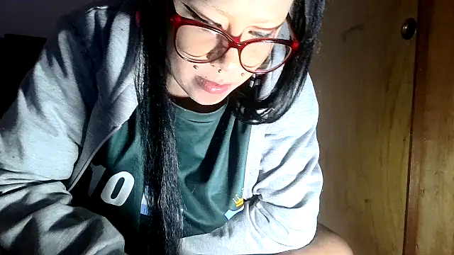 xblackstarX1's Live XXX Chat