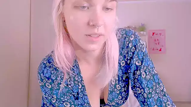 دردشة Hot_Blonda الجنسية المباشرة