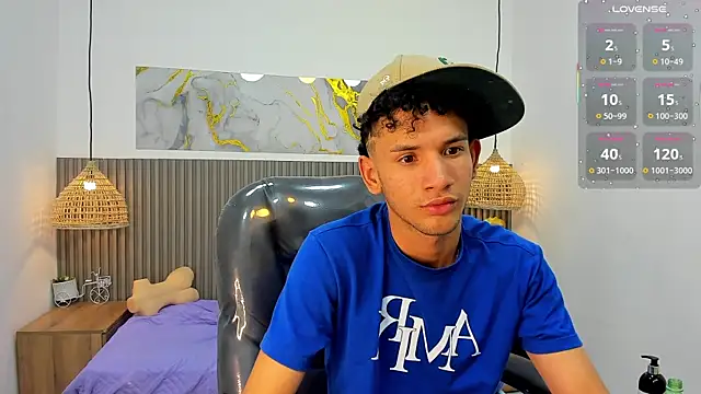 צ'אט XXX בשידור חי של JDWhite18