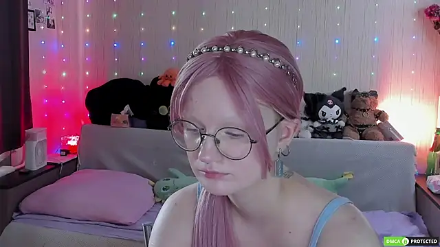 JulietFowler live XXX chat