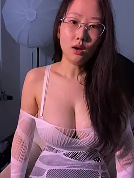 Ay518's Live XXX Chat