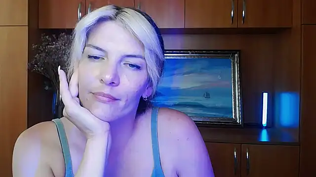 VanessaRey_ Chat XXX in diretta