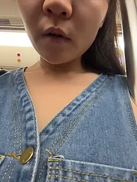 xiaochengzi505's Live XXX Chat
