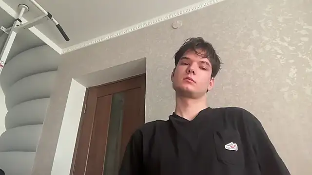 צ'אט XXX בשידור חי של tomasdickpick