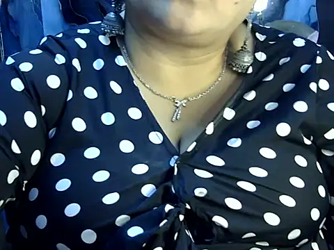 Soniya_Sha 라이브 XXX 채팅