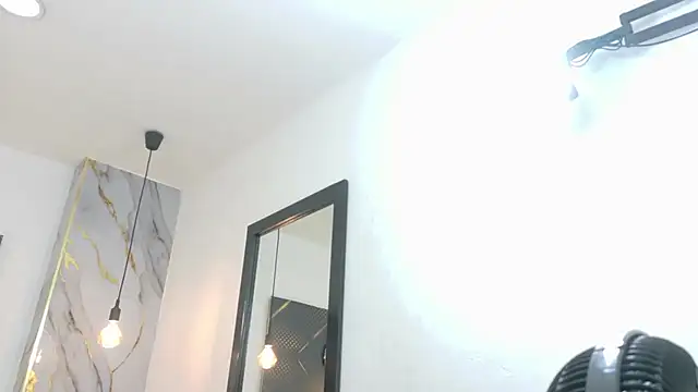 KingOfTemptation Live XXX-chat