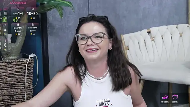 Roxie_Anne Chat XXX live