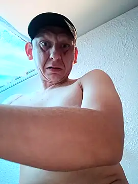 Tom4Womans live XXX chat