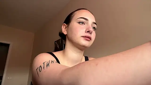 Živý XXX chat LillyPresti