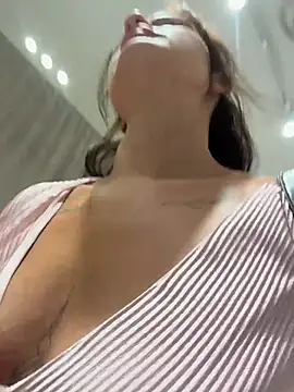 Chat XXX Live MiraReach