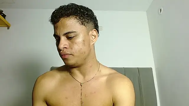 Jose_And_Daniel Live XXX Chat
