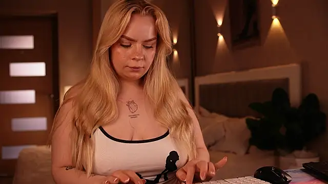 LisaLove3 Live XXX-chat