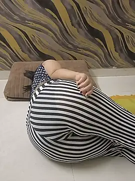 BuxomCutie's Live XXX Chat