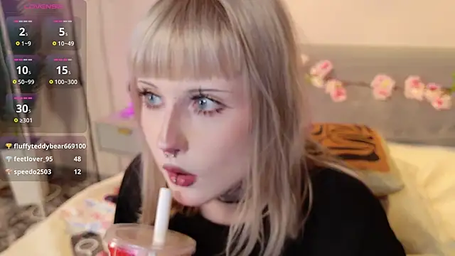 MilkMeSoftly Live XXX-chat