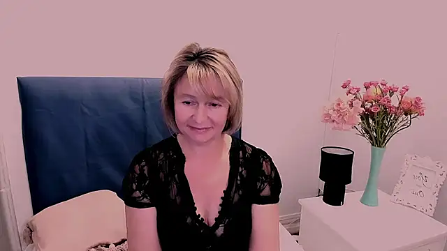 MarieneHot live XXX chat
