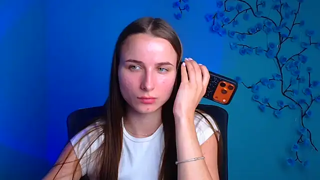 Eva_Janee Adlı Modelin Canlı XXX Sohbeti