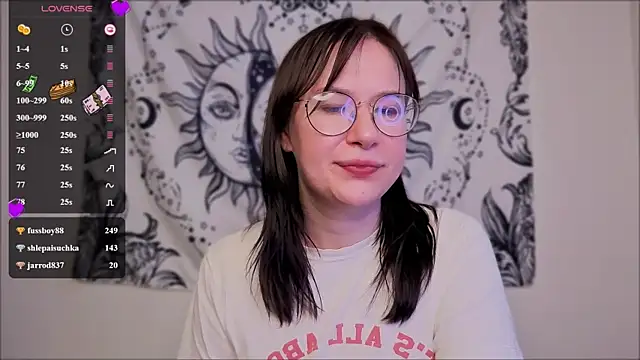 MyNameIsLilith's Live XXX Chat