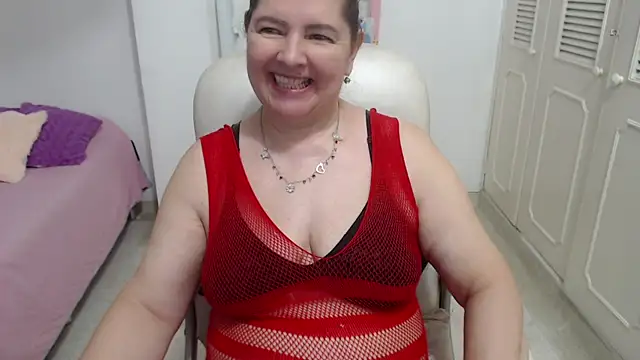 leonela_69のライブXXXチャット