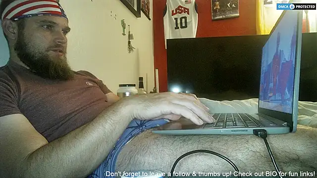 Show de dikdowndaddy na webcam