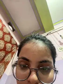 Sandhya_77 Chat XXX in diretta