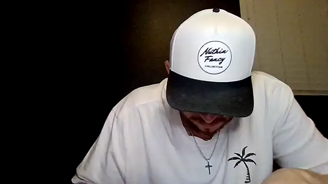 Mikecloudyhawk 即時 XXX 聊天