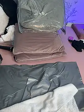 IamSteph13 – Naživo XXX chat