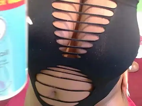 XXX chat uživo modela CocoSheila