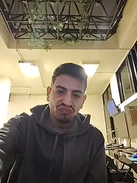 Juann-cock Chat XXX in diretta