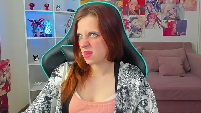 Czat XXX na żywo – FreyaVeys