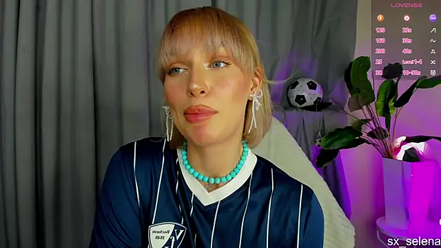 Chat XXX Live Ice_Strawberry