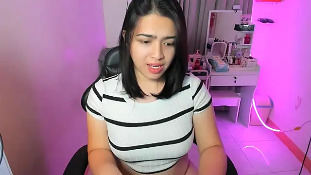 BubbbleButtDemi's Live XXX Chat