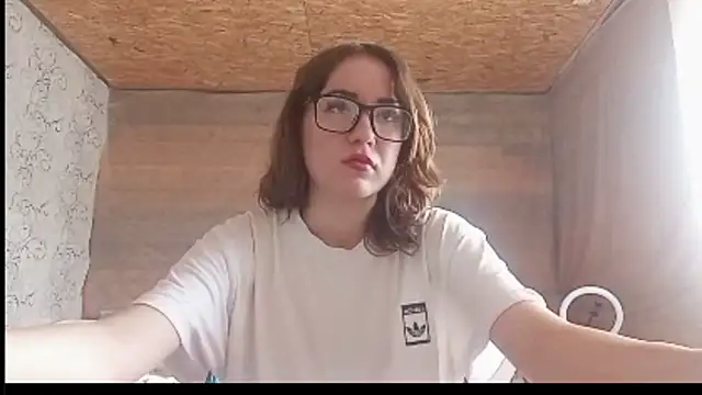 Chat XXX ao vivo de OliviaMoment