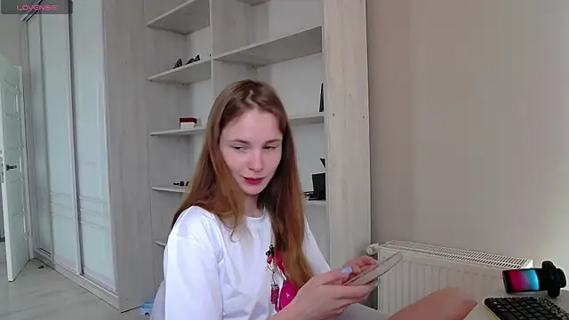 CindyJonson: онлайн-секс-чат