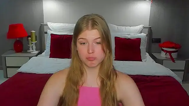 Chat XXX en directo de Stella_Light