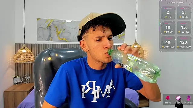 Chat XXX en directo de JDWhite18