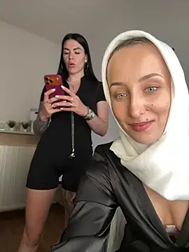 Chat XXX ao vivo de FlexibleDoll_