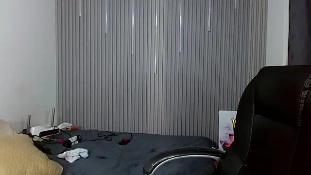 Онлайн чат XXX Julian_Smith21