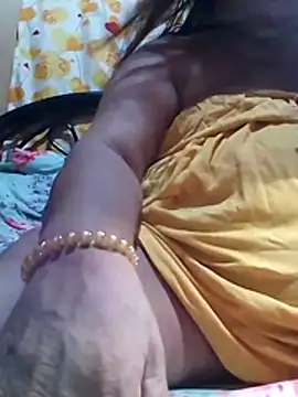 Huge_mama69's Live XXX Chat