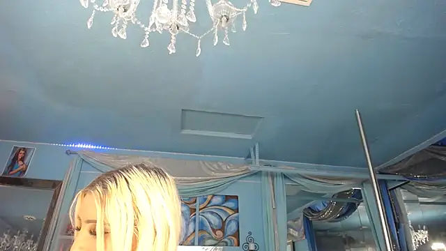 ADRIANNA_FOX Obrolan Langsung XXX