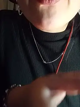XXX chat uživo modela ladyrolinga